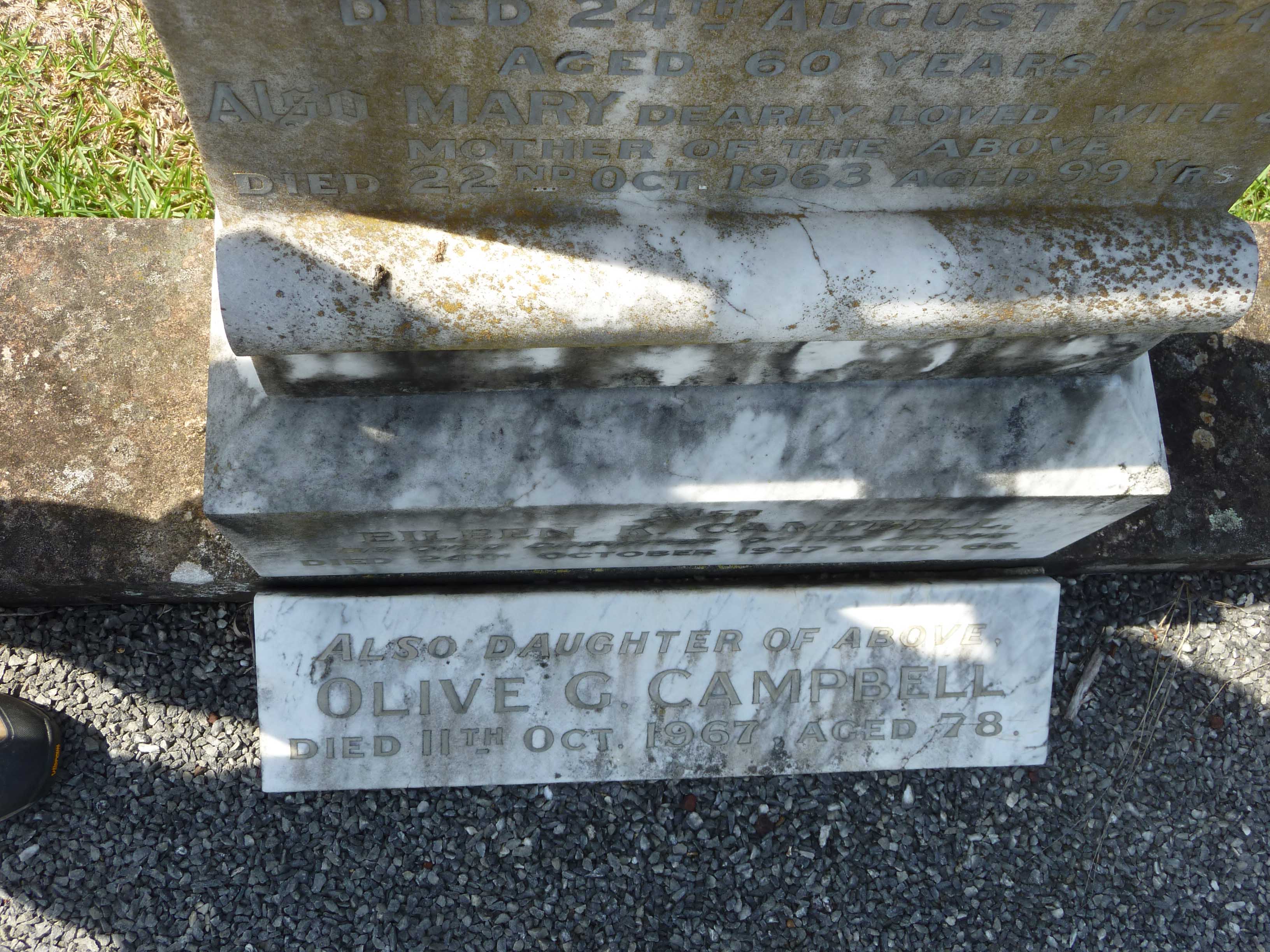 Photo of headstones/Olive G Campbell (d 1967) Woronora cem